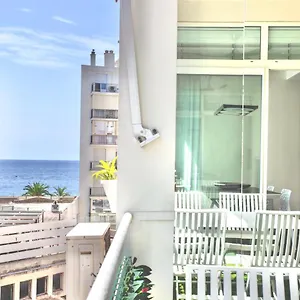  Apartment Luxurious 2 Bedrooms Apartment, 30 Meter From France